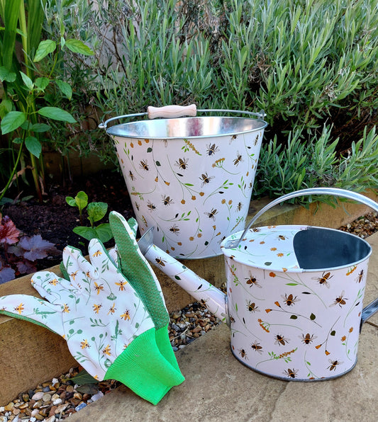 Bee and Flower Gardening Gift Set